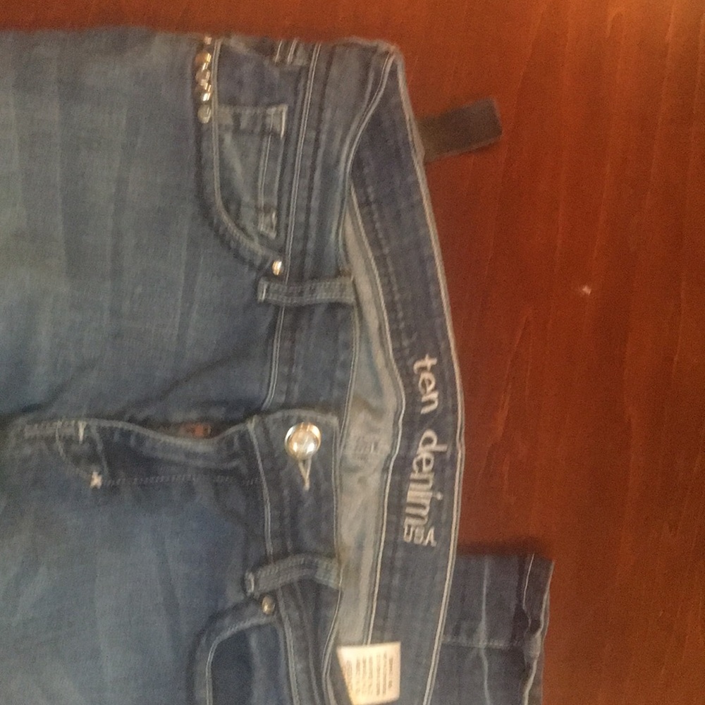 Jeans - Picture 6 of 7